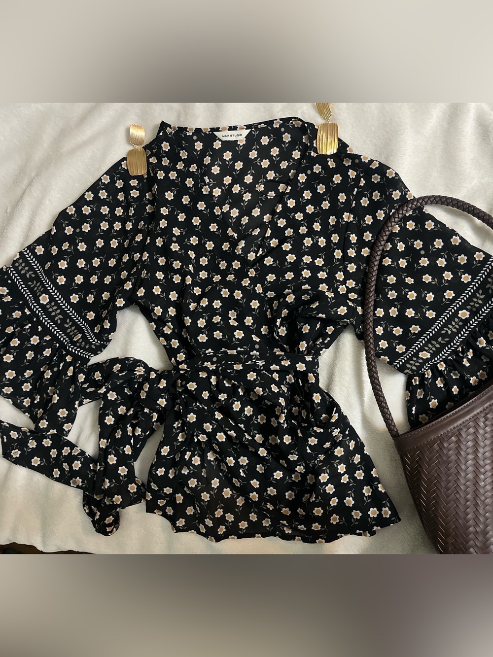 Max studio Bohemian floral wrap top